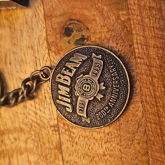 Jim Beam keychain 200th anniversary - Picture 6 of 8